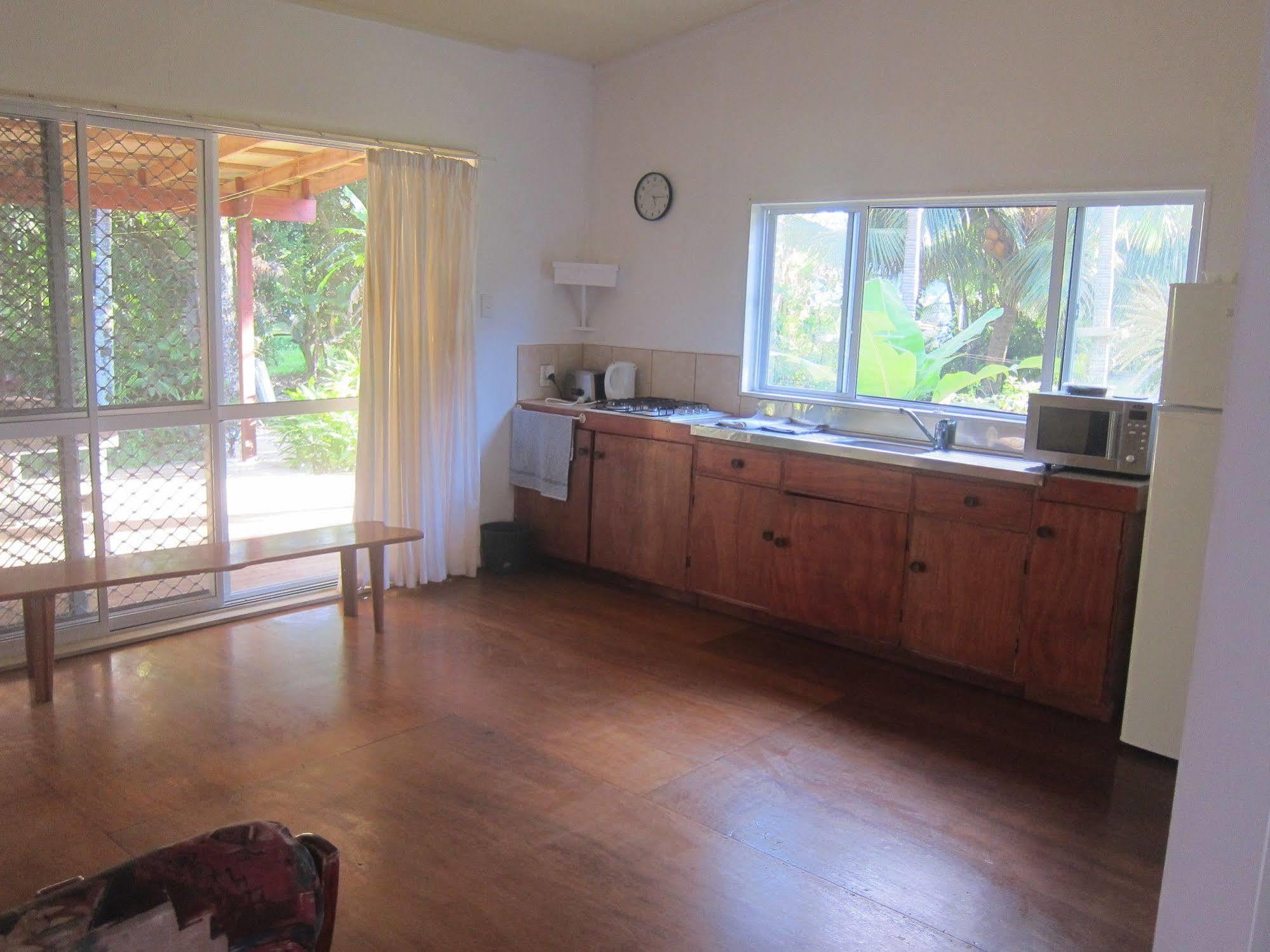 Raina Holiday Accommodation Rarotonga Exterior photo